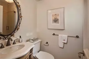 4041 Gulf Shore Blvd N, Naples, FL 34103 - Photo 15