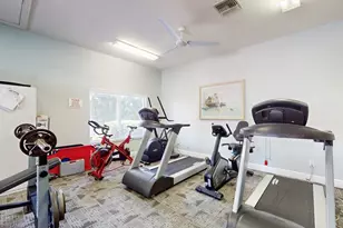 350 Robin Hood Cir, Naples, FL 34104 - Photo 39