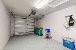 350 Robin Hood Cir, Naples, FL 34104 - Photo 23