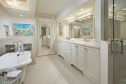 4551 Gulf Shore Blvd N #204, Naples, FL 34103 - Photo 11