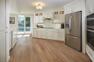 4551 Gulf Shore Blvd N, Naples, FL 34103 - Photo 9