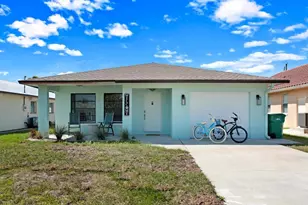 774 99th Ave N, Naples, FL 34108 - Photo 33