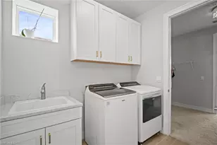 28041 Captiva Shell Loop, Bonita Springs, FL 34135 - Photo 13