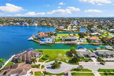 1020 Dill Ct, Marco Island, FL 34145 - Photo 11