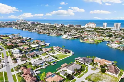 1020 Dill Ct, Marco Island, FL 34145 - Photo 9