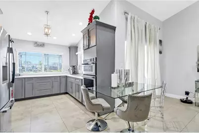 3579 Kent Dr, Naples, FL 34112 - Photo 11