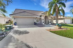 3579 Kent Dr, Naples, FL 34112 - Photo 3