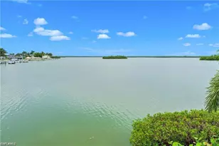 330 Kon Tiki Dr, Naples, FL 34113 - Photo 9