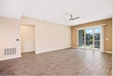 4607 Arboretum Cir #103, Naples, FL 34112 - Photo 7