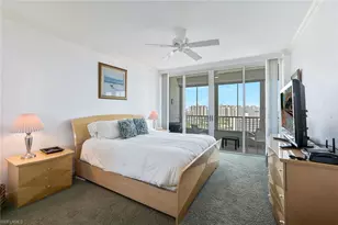 25 Bluebill Ave, Naples, FL 34108 - Photo 13