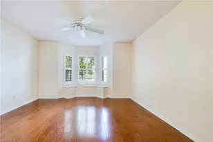 935 New Waterford Dr, Naples, FL 34104 - Photo 11