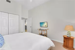 450 Launch Cir, Naples, FL 34108 - Photo 15