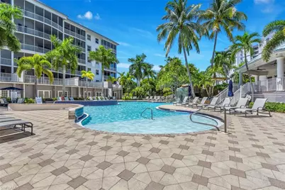 450 Launch Cir #602, Naples, FL 34108 - Photo 25