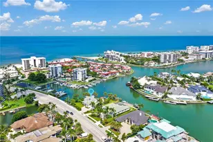 215 Mooring Line Dr, Naples, FL 34102 - Photo 7