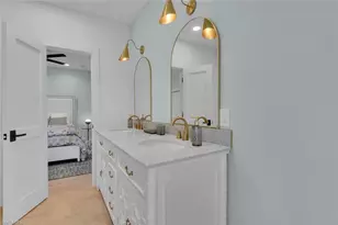 215 Mooring Line Dr, Naples, FL 34102 - Photo 31