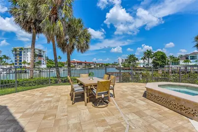 215 Mooring Line Dr, Naples, FL 34102 - Photo 49
