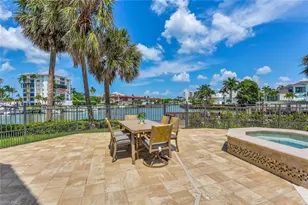 215 Mooring Line Dr, Naples, FL 34102 - Photo 49
