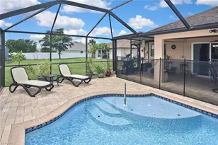 425 NW 20th Pl, Cape Coral, FL 33993 - Photo 41