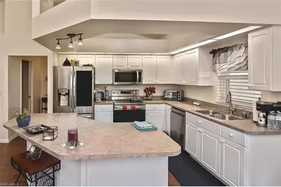 425 NW 20th Pl, Cape Coral, FL 33993 - Photo 13