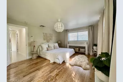 1282 Illinois Dr, Naples, FL 34103 - Photo 15