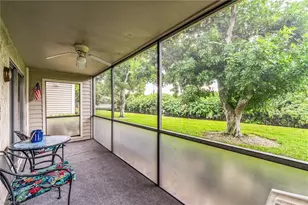 8081 S Woods Cir, Fort Myers, FL 33919 - Photo 15