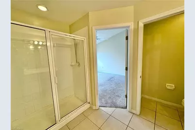 860 Hampton Cir #165, Naples, FL 34105 - Photo 11