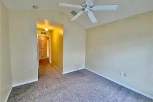 860 Hampton Cir, Naples, FL 34105 - Photo 19