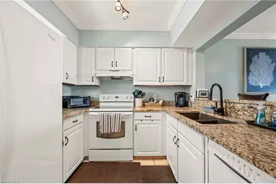 803 River Point Dr #306B, Naples, FL 34102 - Photo 11