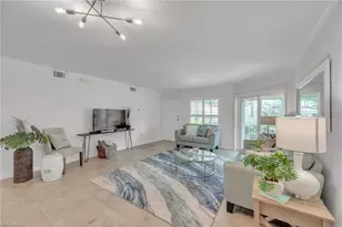 5633 Turtle Bay Dr, Naples, FL 34108 - Photo 15