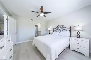 3655 Amberly Cir, Naples, FL 34112 - Photo 13