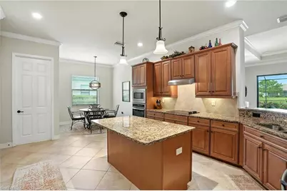 28089 Wicklow Ct, Bonita Springs, FL 34135 - Photo 11