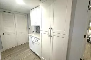 175 5th Ave S, Naples, FL 34102 - Photo 9