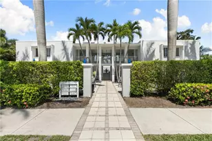 175 5th Ave S, Naples, FL 34102 - Photo 15