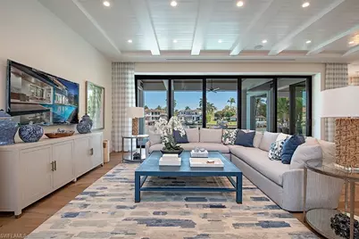 3163 Gin Ln, Naples, FL 34102 - Photo 5