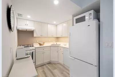 780 10th Ave S #2, Naples, FL 34102 - Photo 9
