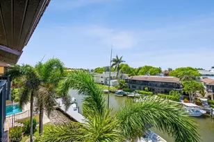 1400 Blue Point Ave, Naples, FL 34102 - Photo 11