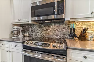 11541 Stonecreek Cir W, Fort Myers, FL 33913 - Photo 7