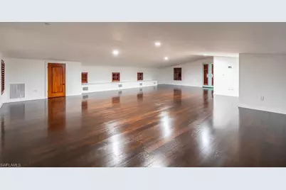 1160 8th St S, Naples, FL 34102 - Photo 45