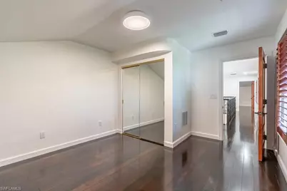 1160 8th St S, Naples, FL 34102 - Photo 37