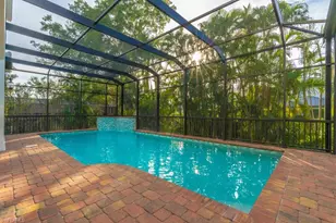 1160 8th St S, Naples, FL 34102 - Photo 3