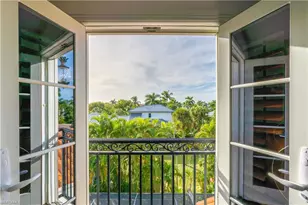 1160 8th St S, Naples, FL 34102 - Photo 47