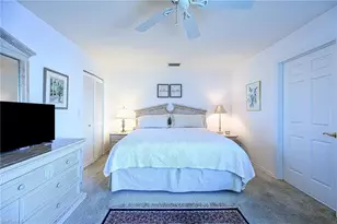 613 Beachwalk Cir, Naples, FL 34108 - Photo 17