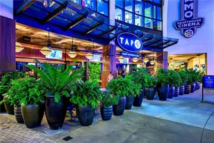 613 Beachwalk Cir, Naples, FL 34108 - Photo 33