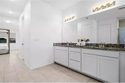 209 SW 10th Pl, Cape Coral, FL 33991 - Photo 29