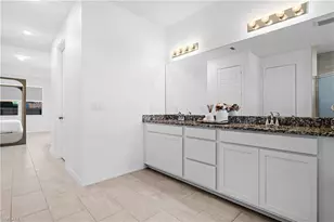 209 SW 10th Pl, Cape Coral, FL 33991 - Photo 29