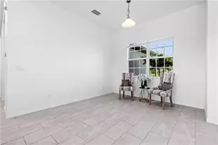 209 SW 10th Pl, Cape Coral, FL 33991 - Photo 13