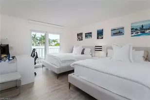 3450 Gulf Shore Blvd N, Naples, FL 34103 - Photo 23