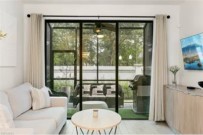 7622 Rockefeller Dr, Naples, FL 34119 - Photo 9