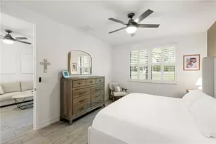 7622 Rockefeller Dr, Naples, FL 34119 - Photo 17