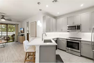 7622 Rockefeller Dr, Naples, FL 34119 - Photo 3